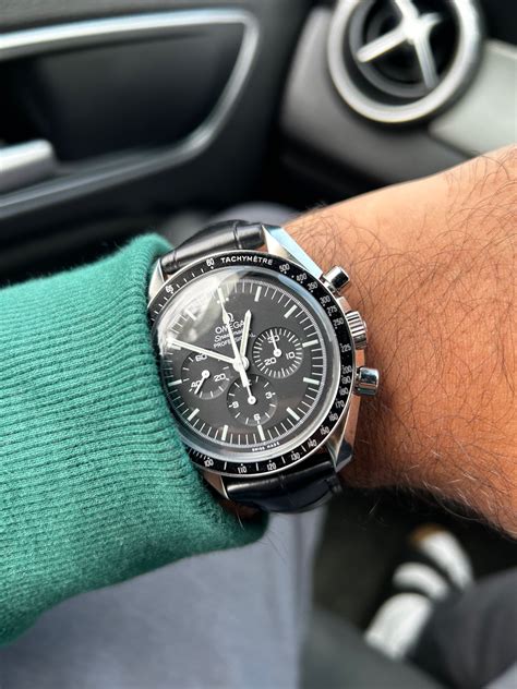 omega speedmaster professional moonwatch review|omega moonwatch review.